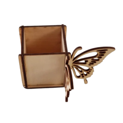 Cutie pentru aranjamente florale cu fluture